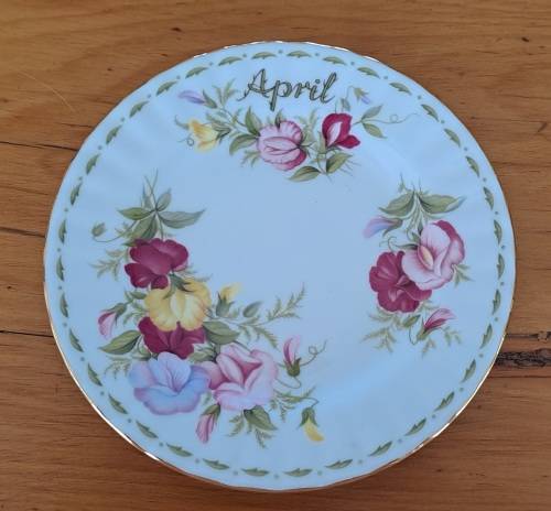 Royal Albert Flower of the Month Side Plate - April