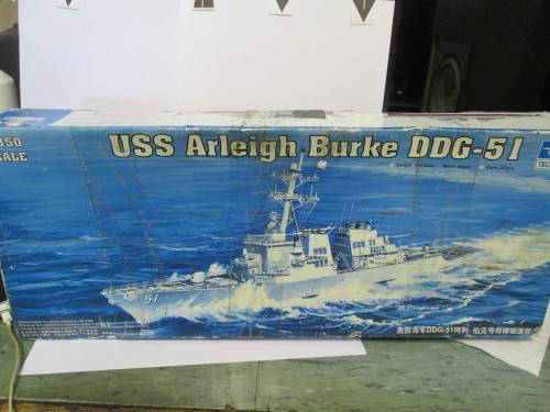 USS ARLEIGH BURKE DDG-51