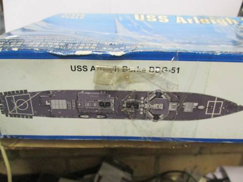 USS ARLEIGH BURKE DDG-51