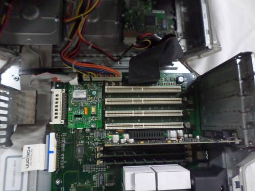 APPLE POWER MAC G4- TOWER