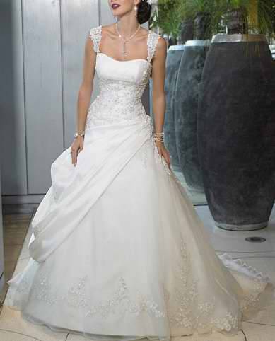 Brand new custom made wedding dress / bridal gown (07/52) - Get veil for free!