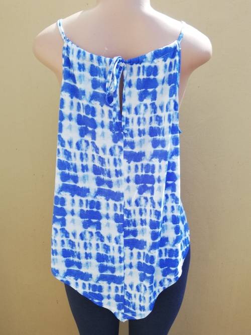 BLUE & WHITE LONGER LENGTH TOP (40)