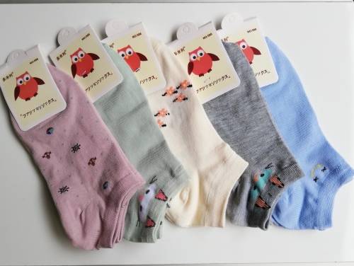LADIES ANKLE SOCKS - 5 PAIRS