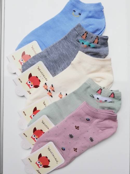 LADIES ANKLE SOCKS - 5 PAIRS