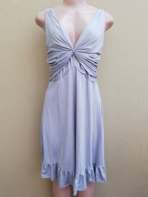 LIGHT GREY / SILVER DRESS - LARGE