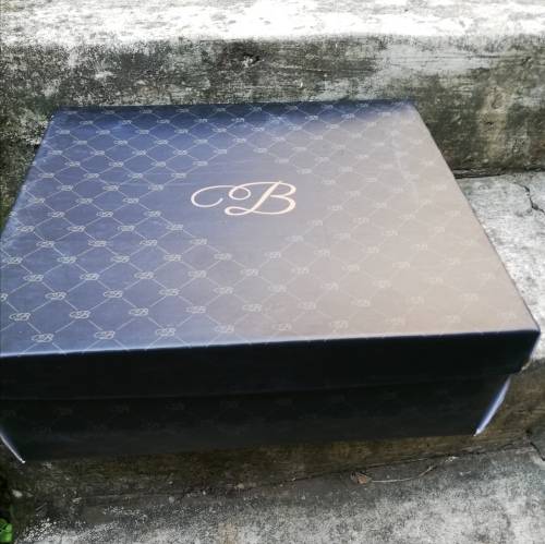 MISS BLACK FLORAL HEELS (8) - VERY RARE - NEW IN BOX