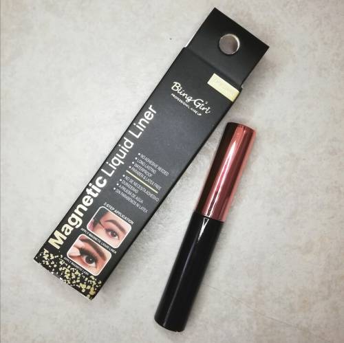 MAGNETIC LIQUID EYELINER BLACK