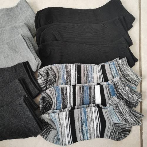 MENS ANKLE SOCKS - 12 PAIRS MIXED