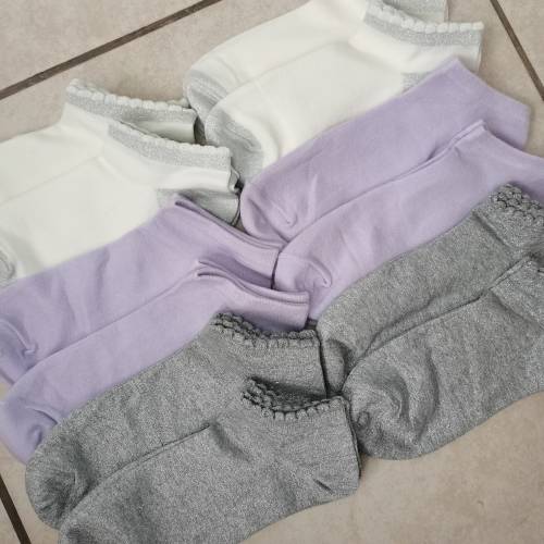 LADIES ANKLE SOCKS - 12 PAIRS MIXED