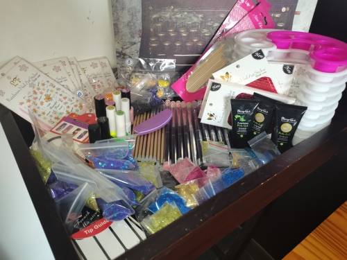 Job Lot of Nail Products _ 143 Items