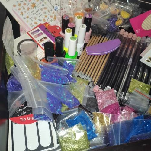 Job Lot of Nail Products _ 143 Items
