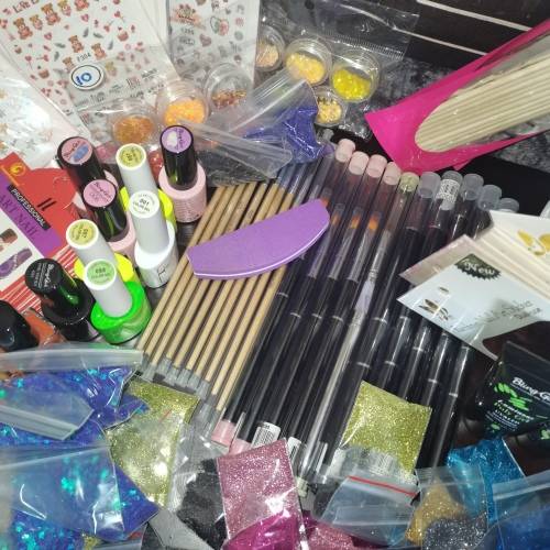 Job Lot of Nail Products _ 143 Items