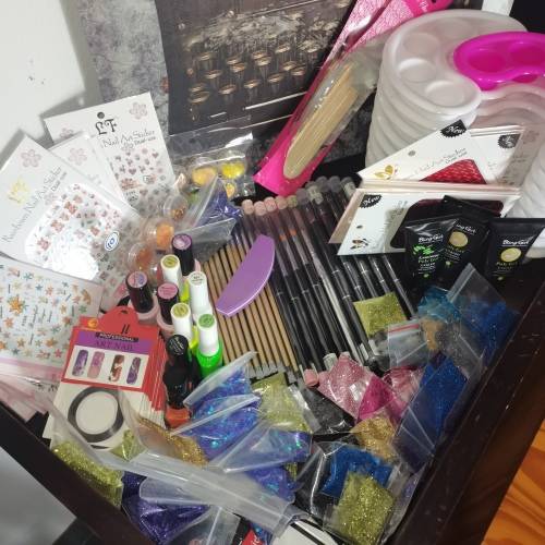 Job Lot of Nail Products _ 143 Items