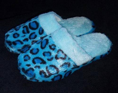 Blue Leopard Print Slippers - Size 4/5  ** BRAND NEW **