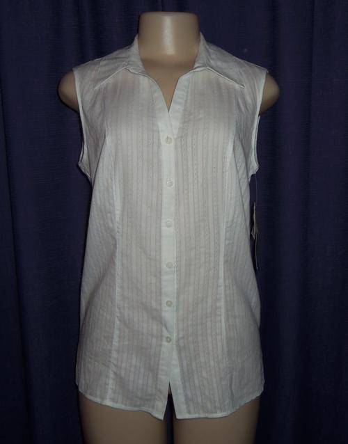 White Sleeveless Shirt by MERIEN HALL (Edgars) - Size 10/12/16  ** BRAND NEW **