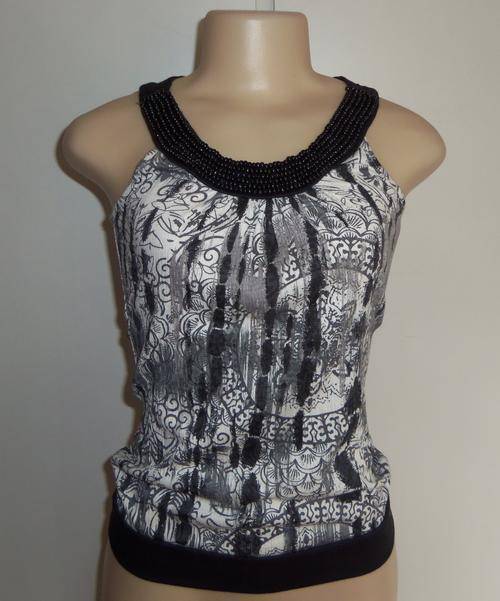 African Inspired Top in Black and Grey - Size XL ** BRAND NEW **