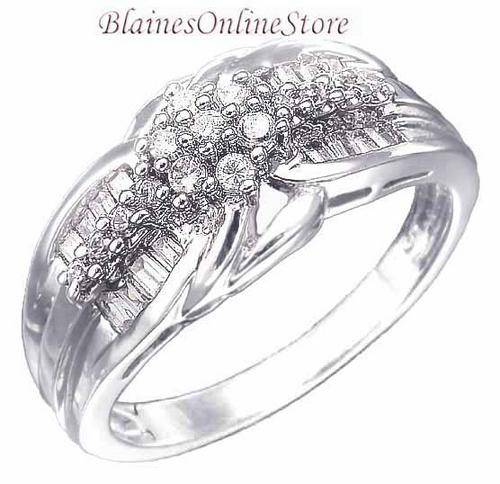 STUNNING 1.58CTW ROYAL CUT ENGAGEMENT RING!