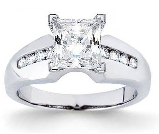 *STUNNING 4.80CTW PRINCESS CUT ENGAGEMENT RING*