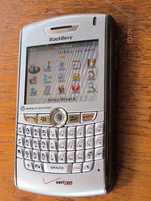 EXCELLENT CONDITION!!Genuine Blackberry 8830** Unlocked**100% working ** IN STOCK, 24 hour shipping