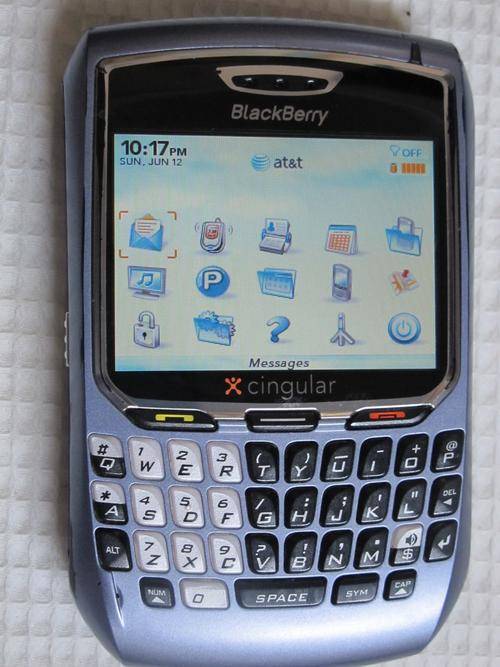 BLACKBERRY 8700C Good Condition ,BBM, BIS with battery & Charger 100% working order