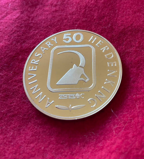 50th Anniversary Wildlife Medal 45mm Gilded Silver (Fish Eagle)