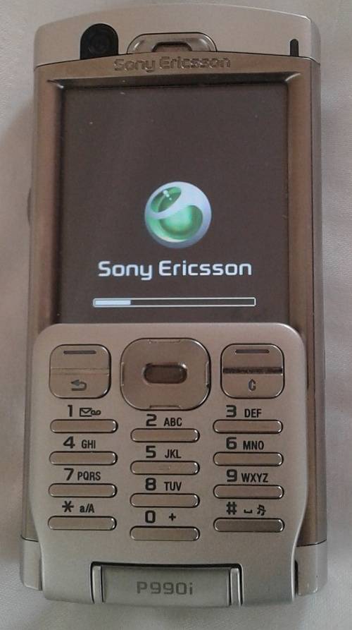 Sony Ericsson P990i