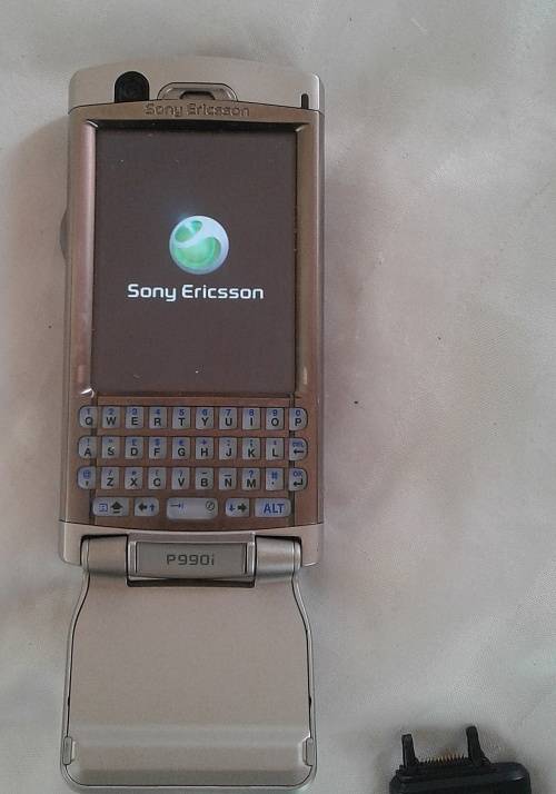 Sony Ericsson P990i