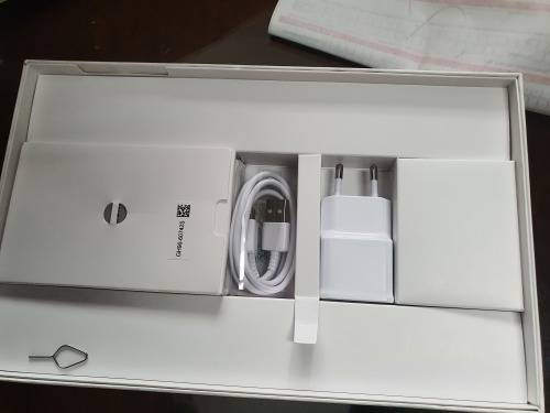 SAMSUNG GALAXY TAB A 10.1" 32GB *WIFI+ CELLULAR *BALANCE OF WARRANTY* SNAP FRIDAY LATE LATE ENTRY*