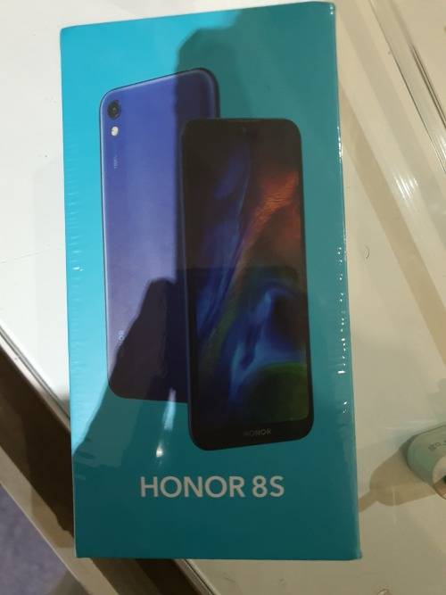 HUAWEI HONOR 8S DUAL SIM 32GB *NEW SEALED* *CRAZY WEDNESDAY..LATE LATE ENTRY*