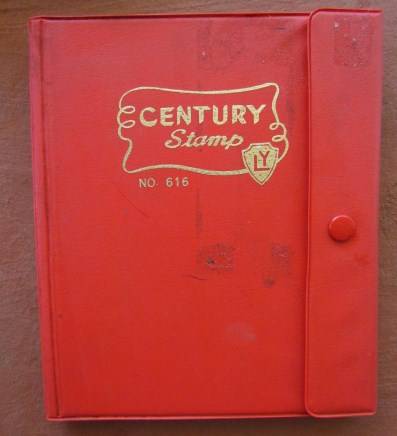 WORLD Album x 480  stamps ~ Birds newf, Rhod, Borneo, Union, RSA,Germ, GB, Jersey etc - see pics!!