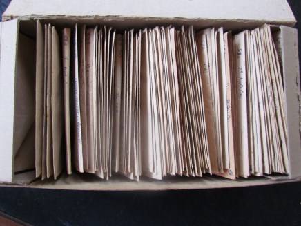 WOW!!! Great GB collection - 84 x envelopes +GB stamps in box! Good condit & most unhinged - see pic