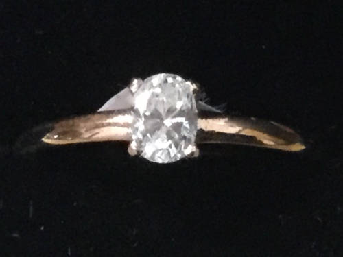 Solid 9 ct Rosegold Certified Oval Diamond Top Colour 0.32ct OVAL Color I Si2 Valued R29.700