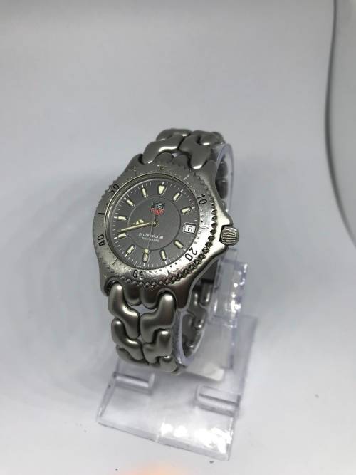 Tag Heuer Immaculate 9/10 Professional 200 With Box