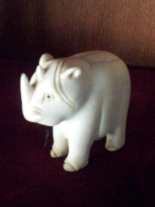 IVORY solid buffalo antique handcarved 7cm 49grams