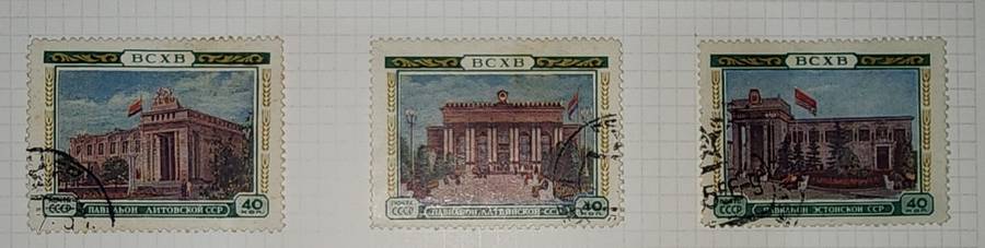 Box of 8x albums Russia and Czech mint complete sets
