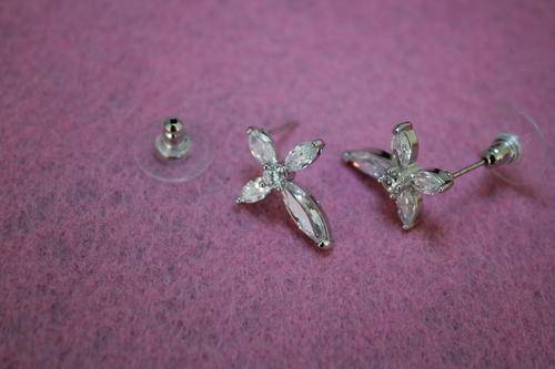 fashion cross earrings