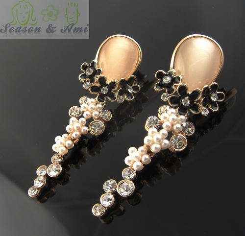 fashion grape style earrings
