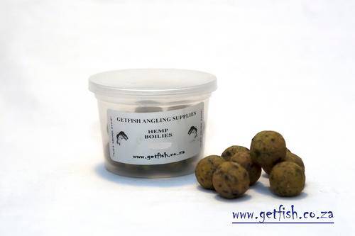 Getfish Hemp and Sweetcorn Boilie Combo