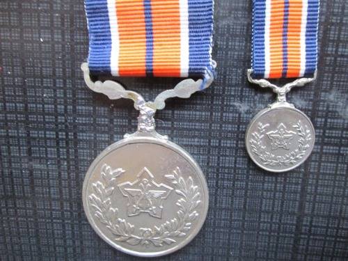 SADF FULL MEDAL WITH MINIATURE - GENERAL SERVICE/ALGEMENE DIENS
