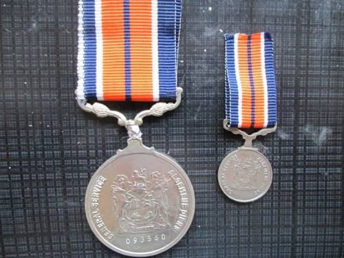 SADF FULL MEDAL WITH MINIATURE - GENERAL SERVICE/ALGEMENE DIENS