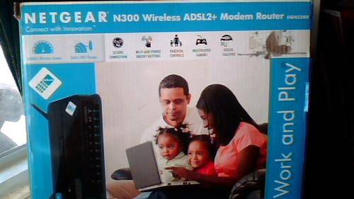 Netgear N300 Wireless ADSL2 + Modem Router DGN 2200 (Shipping R60)