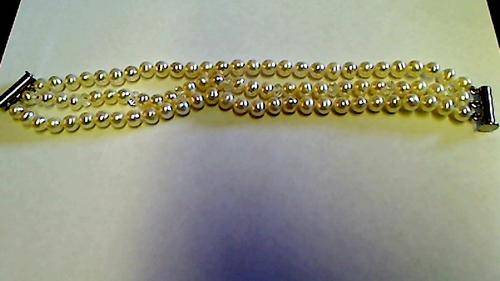 Pearl Bracelit (Authentic !!!!!)
