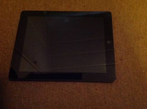 IPAD 4 16Gb Cellular and Wifi - Please note IPAD is dead, can be used for Spares.