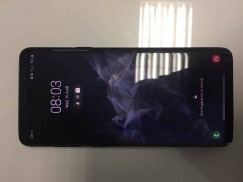 Samsung Galaxy S9+ 128GB Midnight Black - plus accessories - Mint Condition!!!