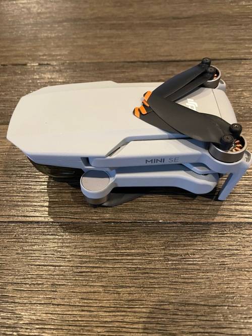 DJI Mini SE Fly More Combo