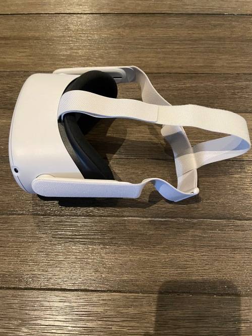 Oculus Quest 2 - 128GB Advanced + Carry Case Combo