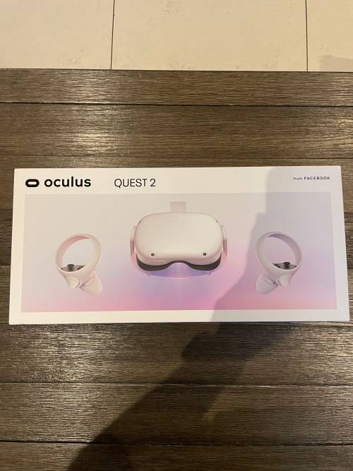 Oculus Quest 2 - 128GB Advanced + Carry Case Combo