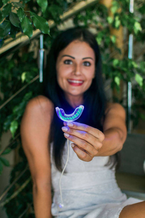 Advanced Teeth Whitening SmileKit- Snow manufacturers