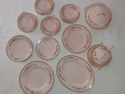 Maddock Dinner service for 4  FAIRFIELD
