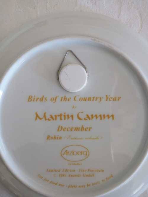 ARZBERG BIRDS OF THE COUNTRY YEAR Plate  December ROBIN